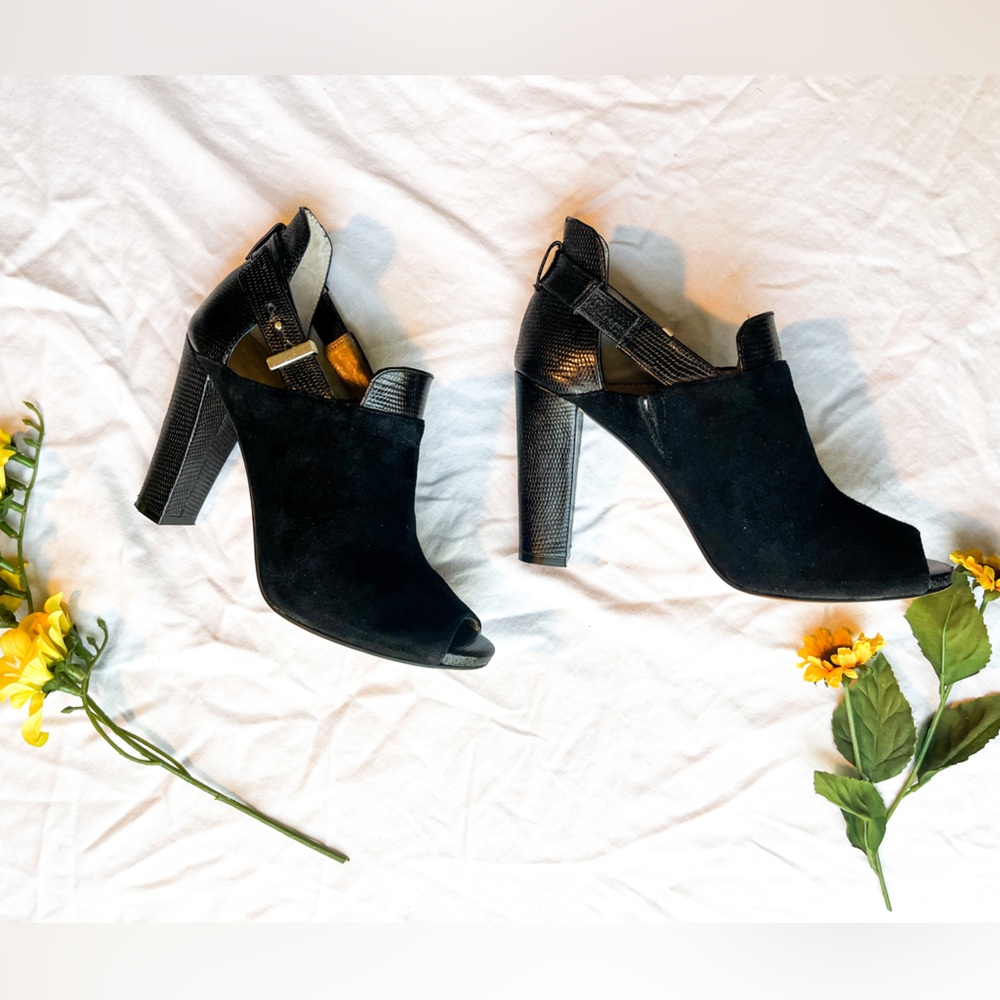 Ann Taylor Analeigh Peeptoe Shoetie Mule